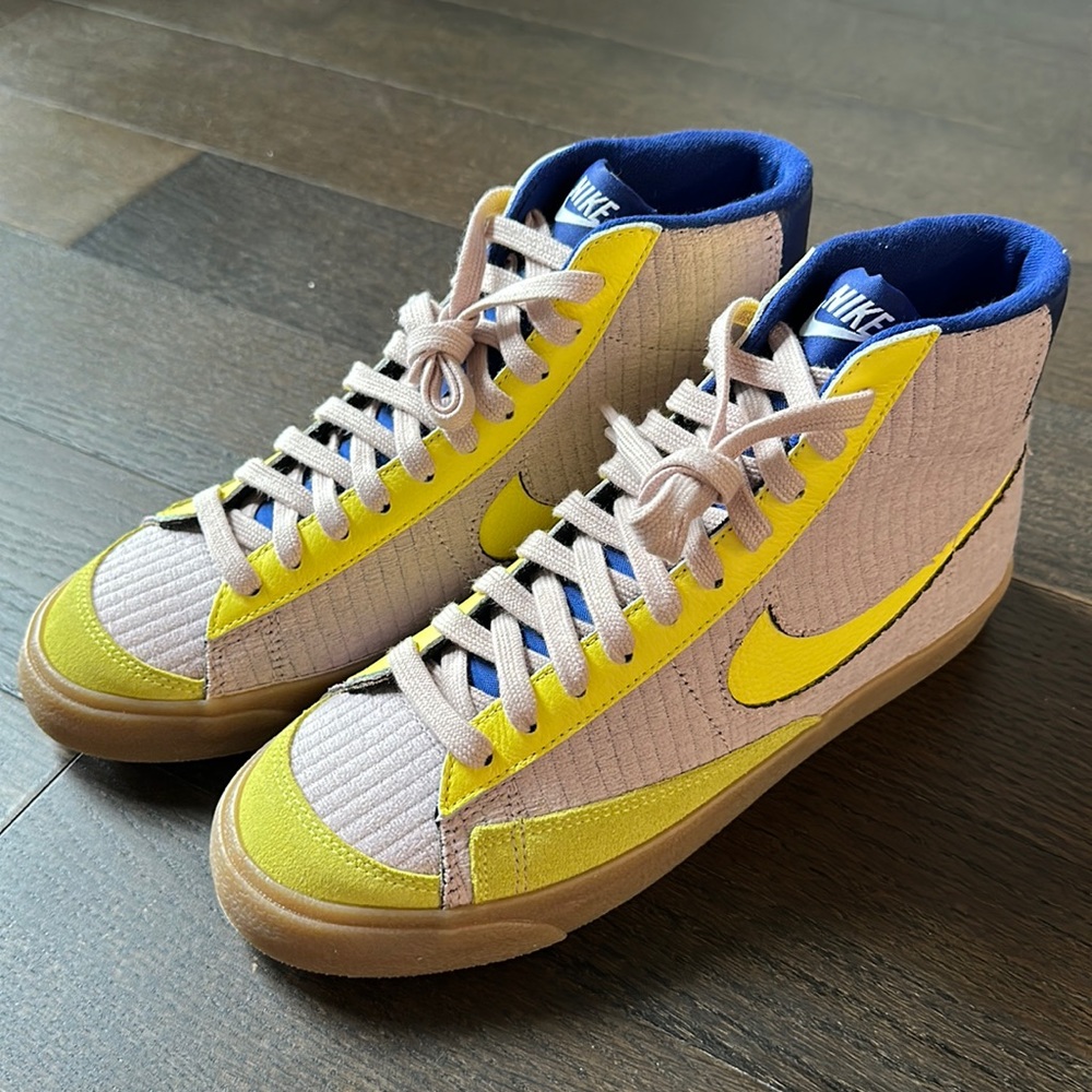 Custom Nike Mid 77 blazer - never worn!!!